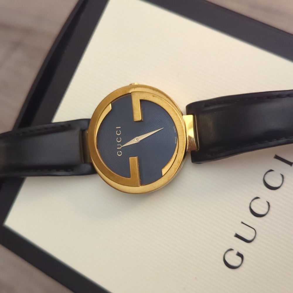 Gucci Interlocking Gold G Unisex Watch
